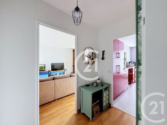 Appartement T5 à vendre - 5 pièces - 86.12 m2 - CAEN - 14 - BASSE-NORMANDIE - Century 21 Bertin Immobilier